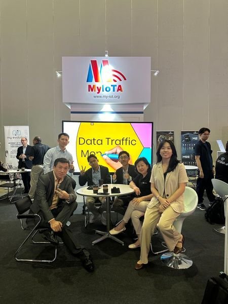 Featured image for Axiomtek Malaysia showcased On premise LLM and Computer vision AI